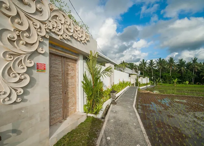 ヴィラ Tirta Padi 3, *